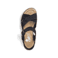 Schwarze Rieker Keilsandaletten 67463-00 mit trendigen Schnalle. Schuh von oben.