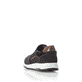 Schwarze Rieker Herren Slipper B3450-00 mit einem Gummizug sowie Extraweite H. Schuh von hinten.