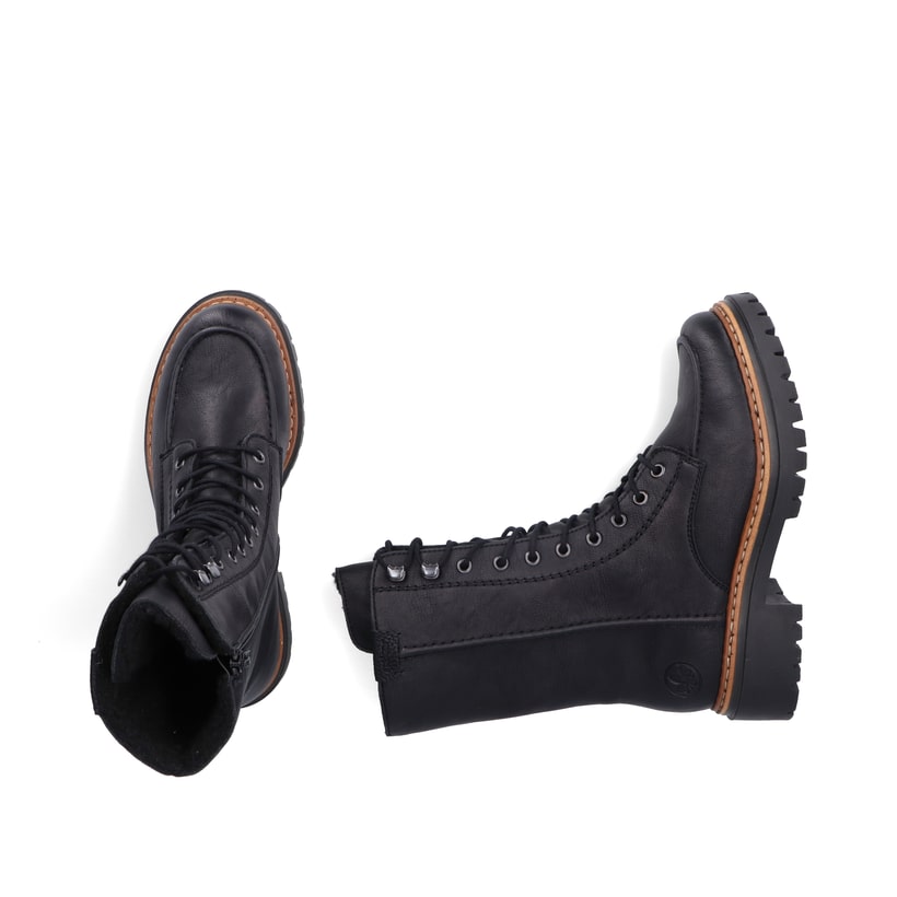 Asphaltschwarze Rieker Damen Biker Boots 72616-00 mit einem Reißverschluss. Schuh von oben, liegend.