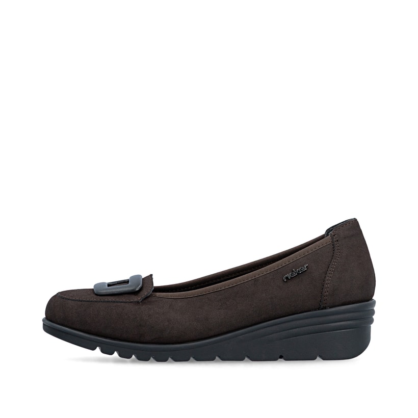 Dunkelbraune Rieker Ballerinas L5362-25 mit Deko-Schnalle. Schuh Außenseite.