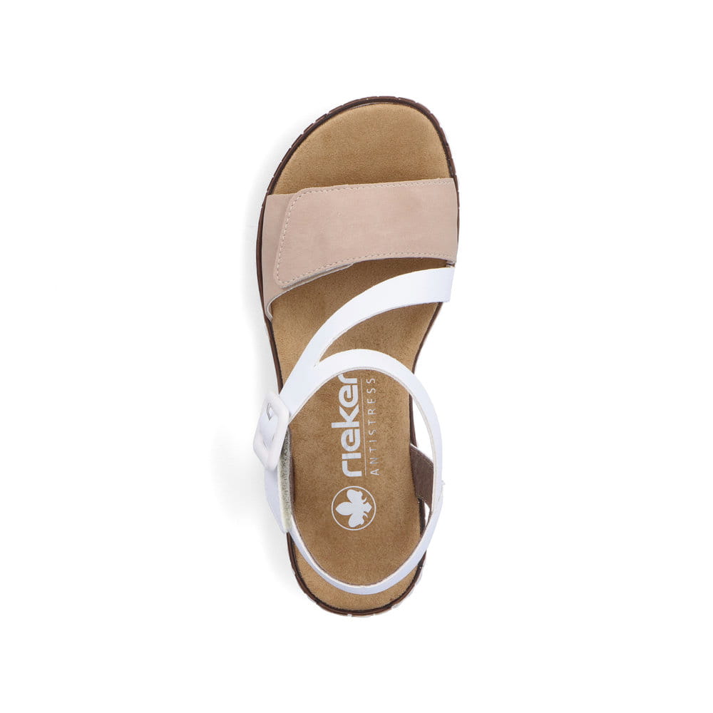 Beige Rieker Keilsandaletten V3660-60 mit trendigen Schnalle. Schuh von oben.