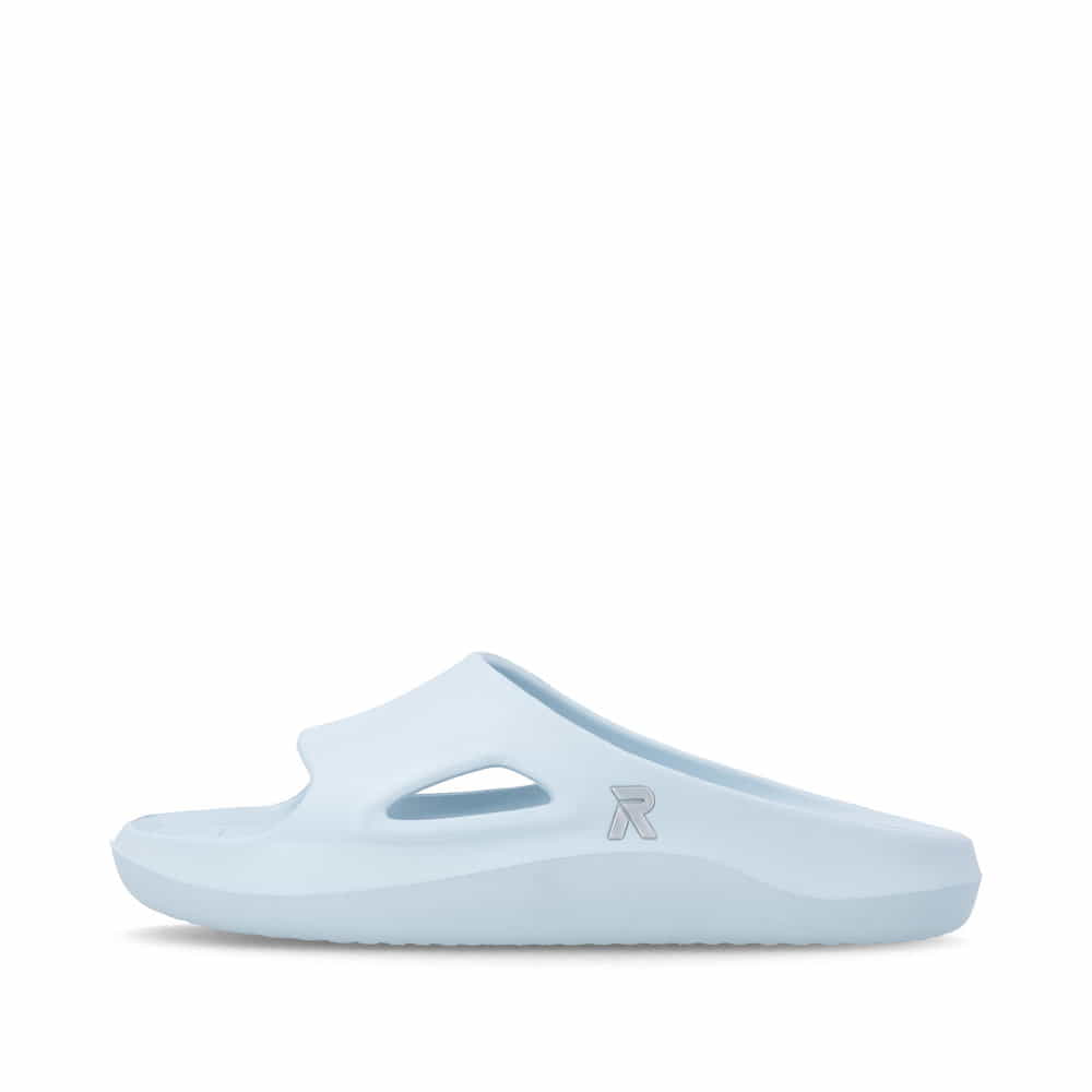 Blaue Rieker Damen Pantoletten W3450-11 mit flexibler und ultraleichter Sohle. Schuh Außenseite.