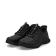 Schwarze Rieker Damen Slipper M5357-00 mit easy Hineinschlüpf-Möglichkeit. Schuhpaar seitlich schräg.