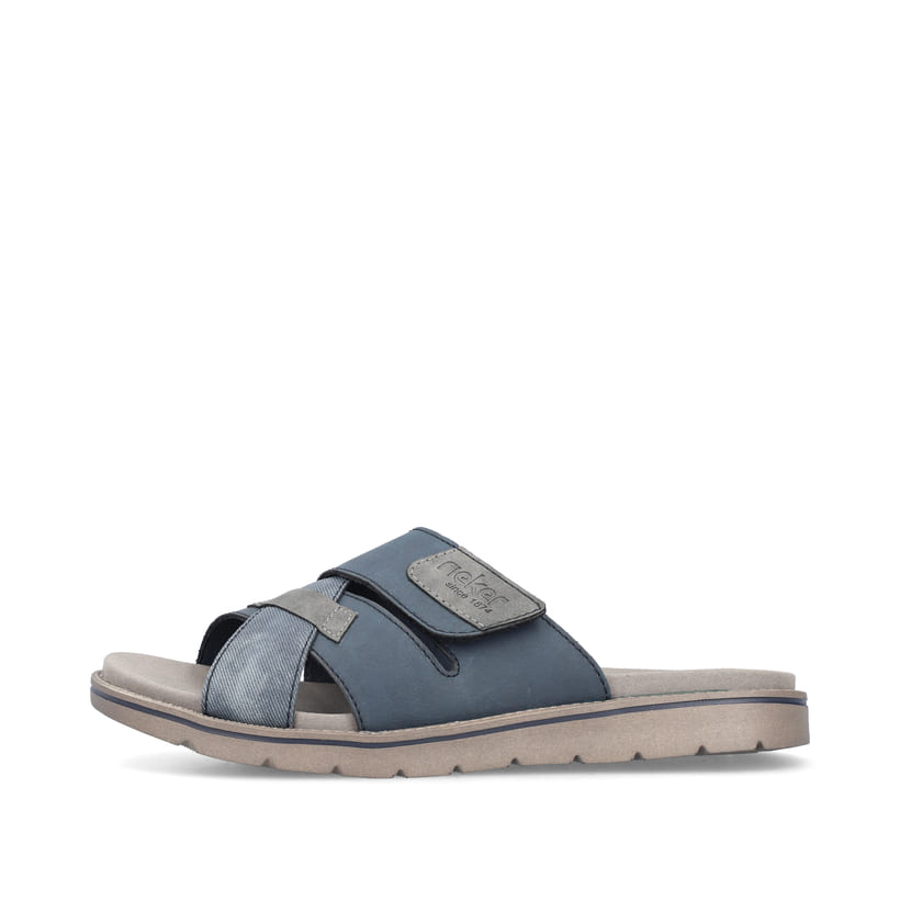 Schieferblaue Rieker Herren Pantoletten 24350-14 mit einem Klettverschluss. Schuh Außenseite.