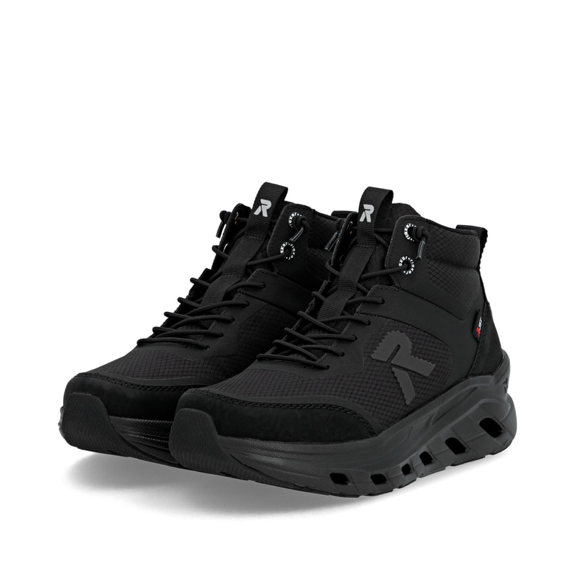 Schwarze Rieker Damen Sneaker High W3570-01 mit wasserabweisender TEX-Membran. Schuhpaar seitlich schräg.