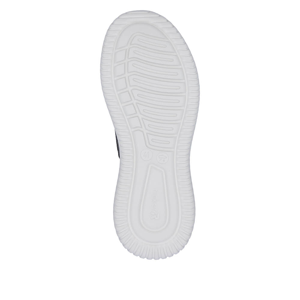 Graue Rieker Herren Slipper B9656-45 mit einem Gummizug sowie der Komfortweite G. Schuh Laufsohle.