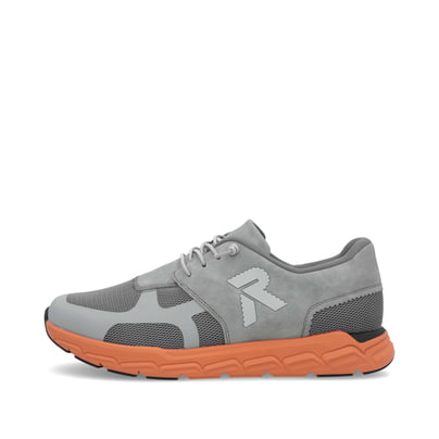 Graue Rieker Herren Sneaker Low 09100-45 mit einer Gummischnürung. Schuh Außenseite.