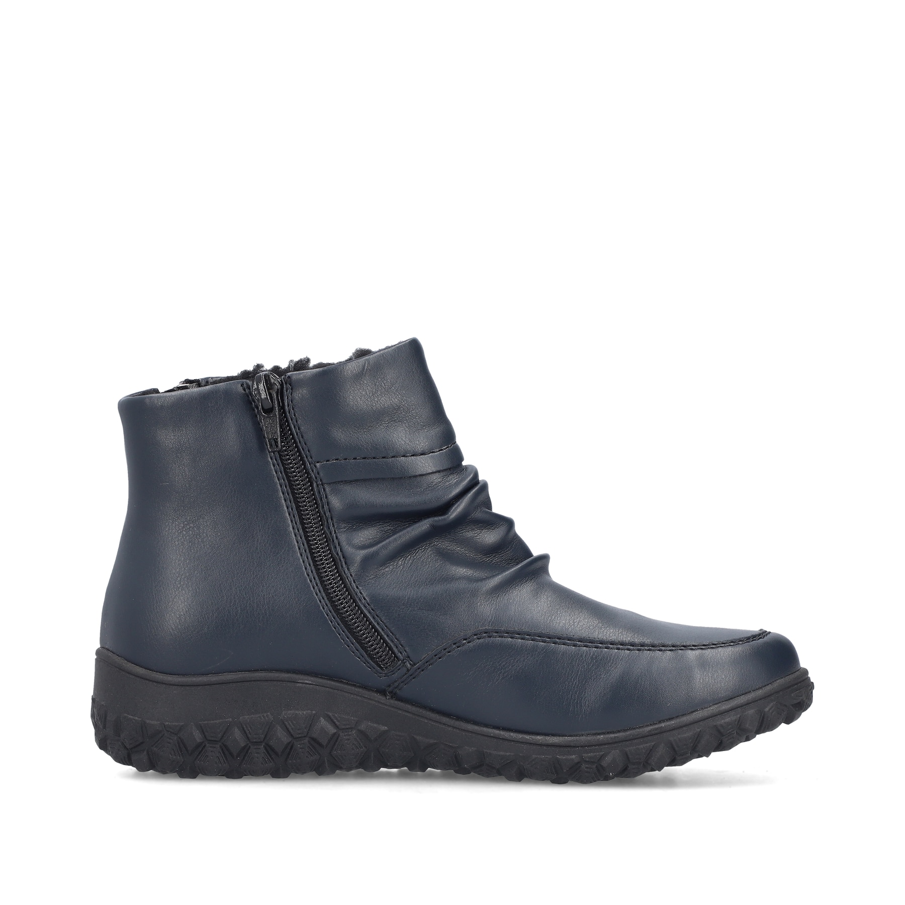 Blaue Rieker Damen Kurzstiefel 59585-14 mit Reißverschluss sowie Extraweite H. Schuh von hinten.