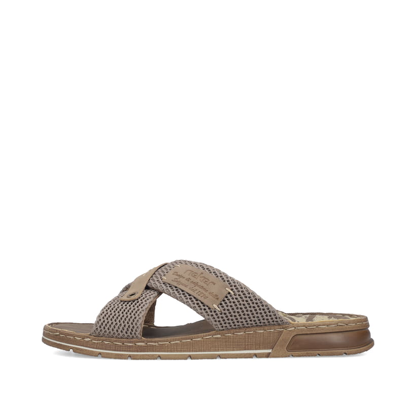 Beige Rieker Herren Pantoletten 21239-64 mit Komfortweite G sowie leichter Sohle. Schuh Außenseite.