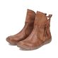 Zimtbraune Rieker Damen Kurzstiefel Z3772-22 mit modischer Kordel. Schuhpaar seitlich schräg.
