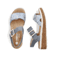 Blaue Rieker Keilsandaletten 62760-12 mit trendigen Schnalle. Schuh von oben, liegend.