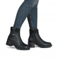 Schwarze Rieker Damen Stiefeletten Y5253-00 aus Glattleder. Schuh am Fuß.