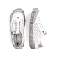 Weiße Rieker Damen Slipper L0355-80 mit einem Reißverschluss. Schuh von oben, liegend.