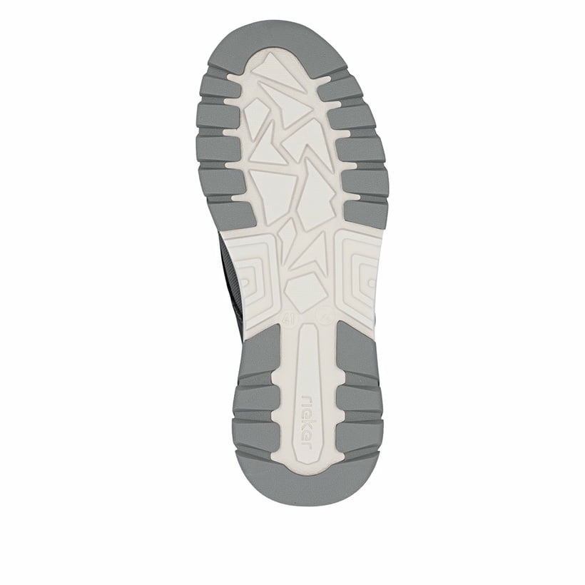 Schwarze Rieker Herren Slipper B9352-00 mit einem Gummizug sowie Extraweite H. Schuh Laufsohle.
