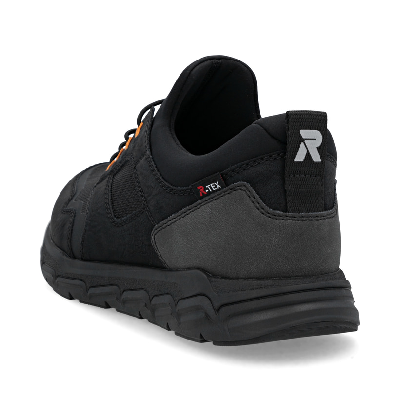 Schwarze Rieker Herren Sneaker Low 09102-00 mit wasserabweisender TEX-Membran. Schuh von hinten.