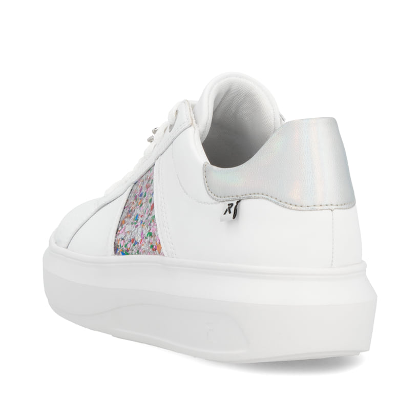 Baskets basses Rieker blanches pour femme W1202-83 avec lacets. Chaussure vue de l'arrière.