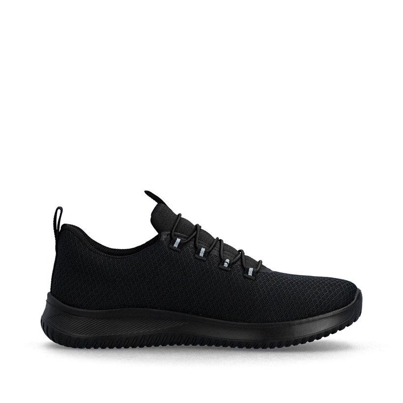 Schwarze Rieker Herren Slipper B9655-00 mit einem Gummizug sowie Komfortweite G. Schuh Innenseite.