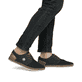 Blaue Rieker Herren Schnürschuhe B5249-14 mit der Komfortweite G 1/2. Schuh am Fuß.