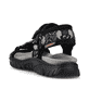 
Asphaltschwarze Rieker Herren Trekkingsandalen 22770-00 mit einer robusten Profilsohle. Schuh von hinten