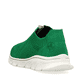 Grasgrüne Rieker Damen Slipper 54057-52 mit flexibler und ultra leichter Sohle. Schuh von hinten.