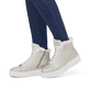 Goldene Rieker Damen Sneaker High W1071-90 mit TR-Sohle mit leichtem EVA-Inlet. Schuh am Fuß.