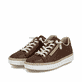 Braune Rieker Damen Sneaker Low M2940-22 aus Glattleder mit einem Reißverschluss. Schuhpaar seitlich schräg.