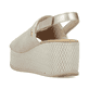 Beige Rieker Damen Sandalen 69460-62 mit moderner Spannnaht. Schuh von hinten.