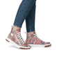 Mehrfarbige Rieker Damen Sneaker High N3945-91 in Löcheroptik mit Reißverschluss. Schuh am Fuß.