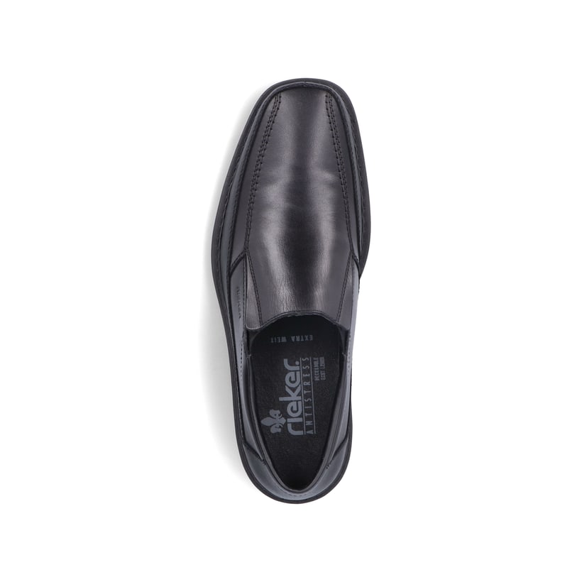Schwarze Rieker Herren Slipper B0873-00 mit Elastikeinsatz sowie Extraweite H. Schuh Außenseite gespiegelt.