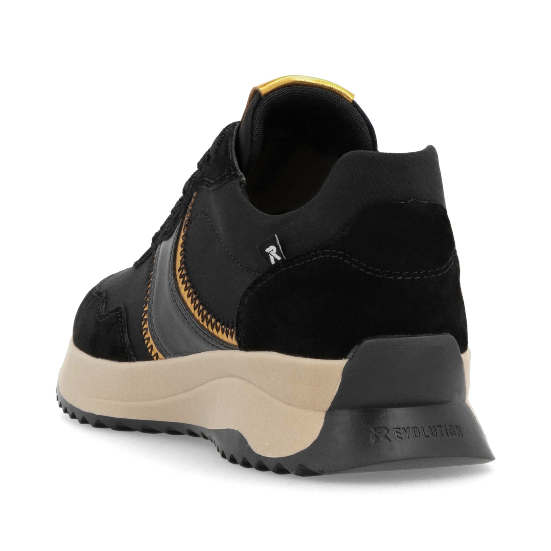 Baskets basses Rieker noires pour femme W1302-00 avec semelle durable. Chaussure vue de l'arrière.