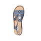 Blaue Rieker Damen Riemchensandalen 628G9-16 mit Schmuckelementen sowie Gummizug. Schuh von oben.