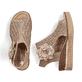 Beige Rieker Keilsandaletten 63791-60 mit dekorativer Blume sowie Reißverschluss. Schuh von oben, liegend.