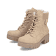 Hellbeige Rieker Damen Biker Boots 74532-60 mit einem Reißverschluss. Schuhpaar seitlich schräg.