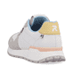 Weiße Rieker Damen Sneaker Low W0600-90 mit einer leichten und griffigen Sohle. Schuh von hinten.