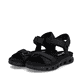 Schwarze Rieker Damen Trekkingsandalen 64052-00 mit einem Klettverschluss. Schuhpaar seitlich schräg.
