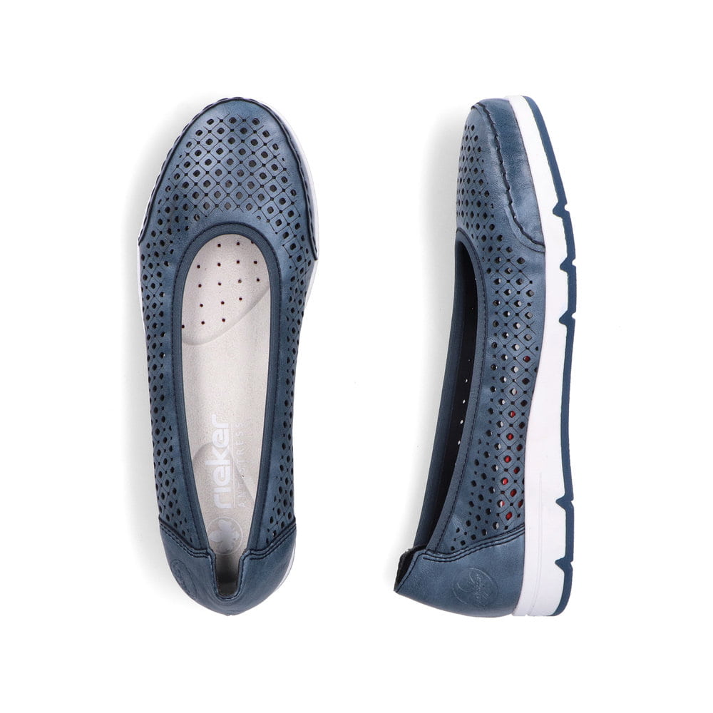 Ballerines Rieker bleues pour femme L3065-14 en optique Ã  trous. Chaussure vue de dessus, couchée.
