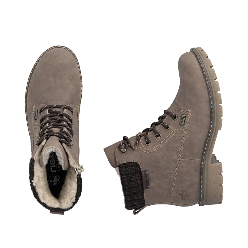 Zimtfarbene Rieker Damen Schnürstiefel Y9118-24 mit Strick-Kragen. Schuh von oben, liegend.