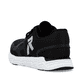 Schwarze Rieker Damen Sneaker Low M9000-00 mit einer Gummischnürung. Schuh von hinten.