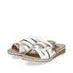 Weiße Rieker Damen Pantoletten V3678-80 mit Gummizug sowie leichter Sohle. Schuhpaar seitlich schräg.