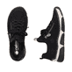 Mocassins Rieker noirs pour femme 45973-00 avec bande élastique. Chaussure vue de dessus, couchée.