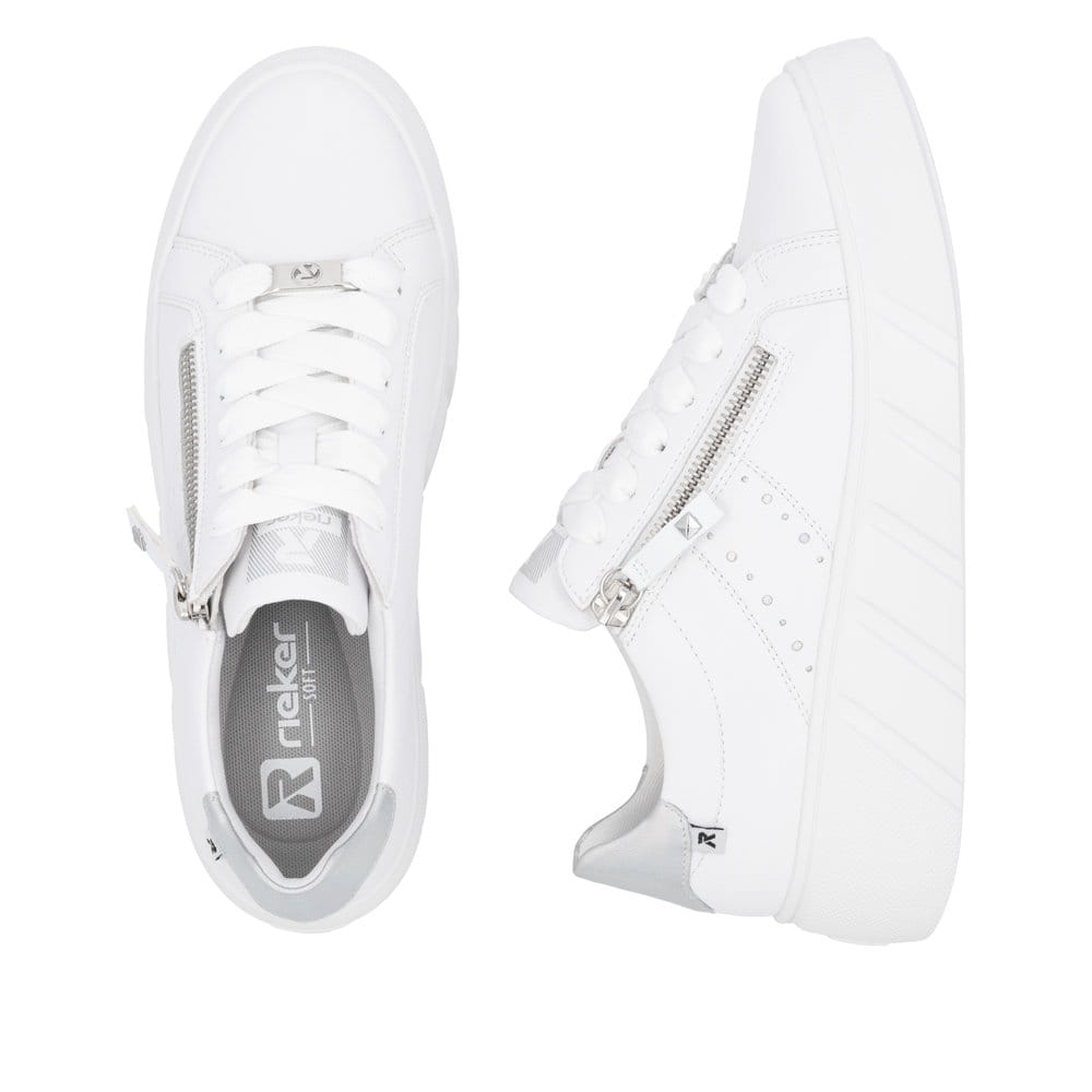 Baskets basses Rieker blanches pour femme W2605-80 avec fermeture éclair. Chaussure vue de dessus, couchée.