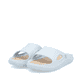Blaue Rieker Damen Pantoletten W3350-10 mit ultraleichter und flexibler Sohle. Schuhpaar seitlich schräg.