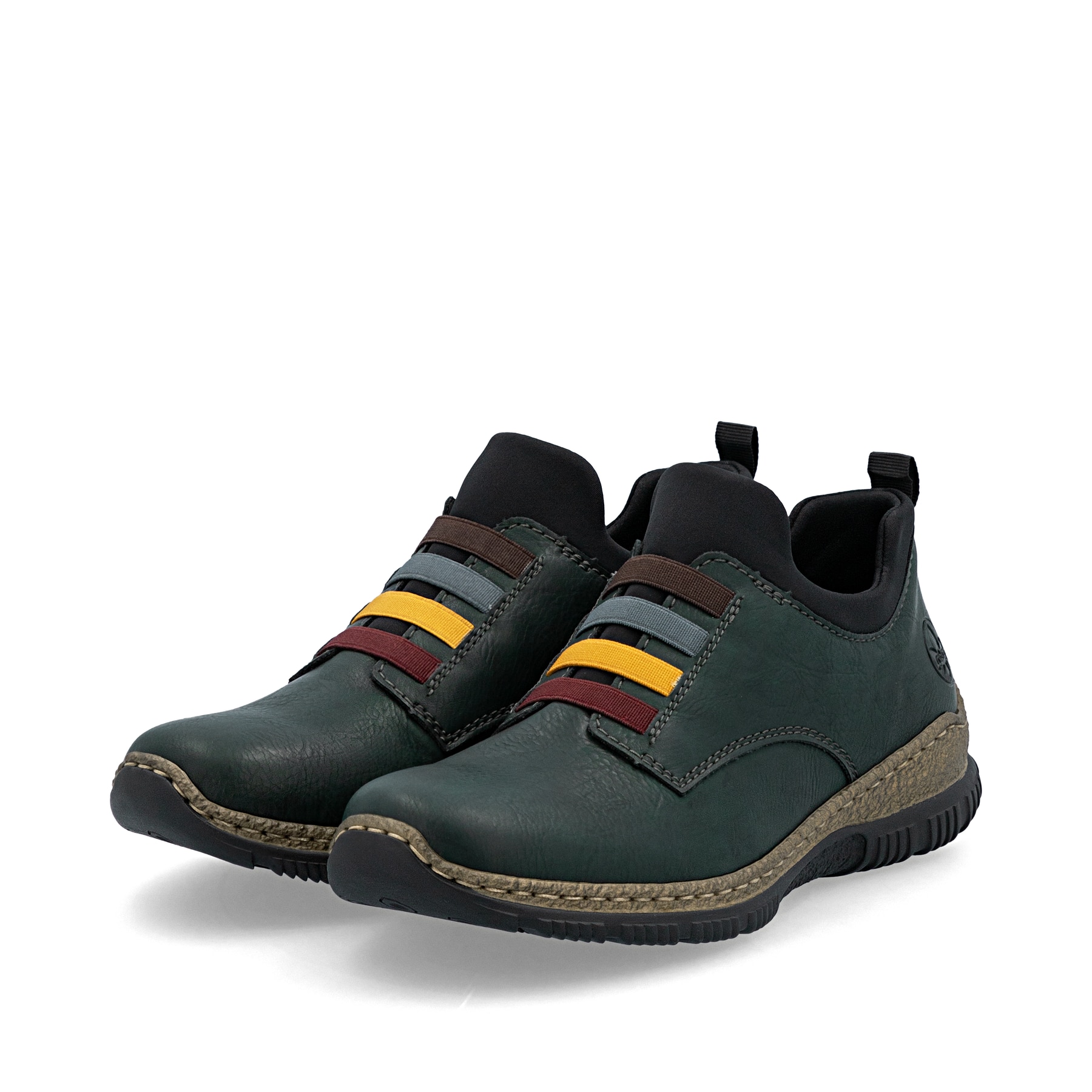 Dunkelgrüne Rieker Damen Kurzstiefel N32G7-54 mit einem Gummizug. Schuhpaar seitlich schräg.