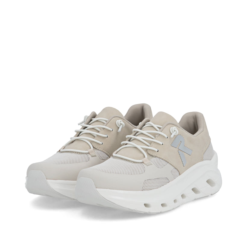 Beige Rieker Damen Sneaker Low W3500-60 mit Schnürung sowie ultraleichter Sohle. Schuhpaar seitlich schräg.