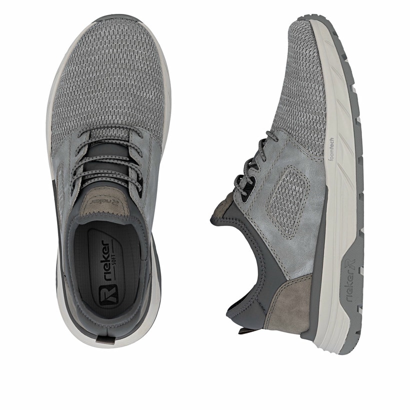 Graue Rieker Herren Slipper 06150-40 mit einem Gummizug sowie einem Gel-Fußbett. Schuh von oben, liegend.