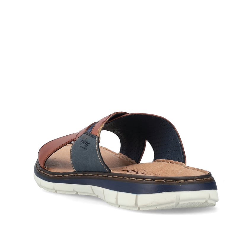 Braune Rieker Herren Pantoletten 25186-24 mit der Komfortweite G 1/2. Schuh von hinten.