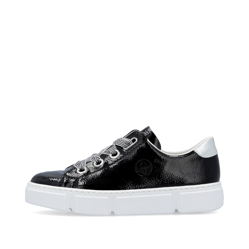 Schwarze Rieker Damen Sneaker Low N59A2-00 mit einer Schnürung. Schuh Außenseite.