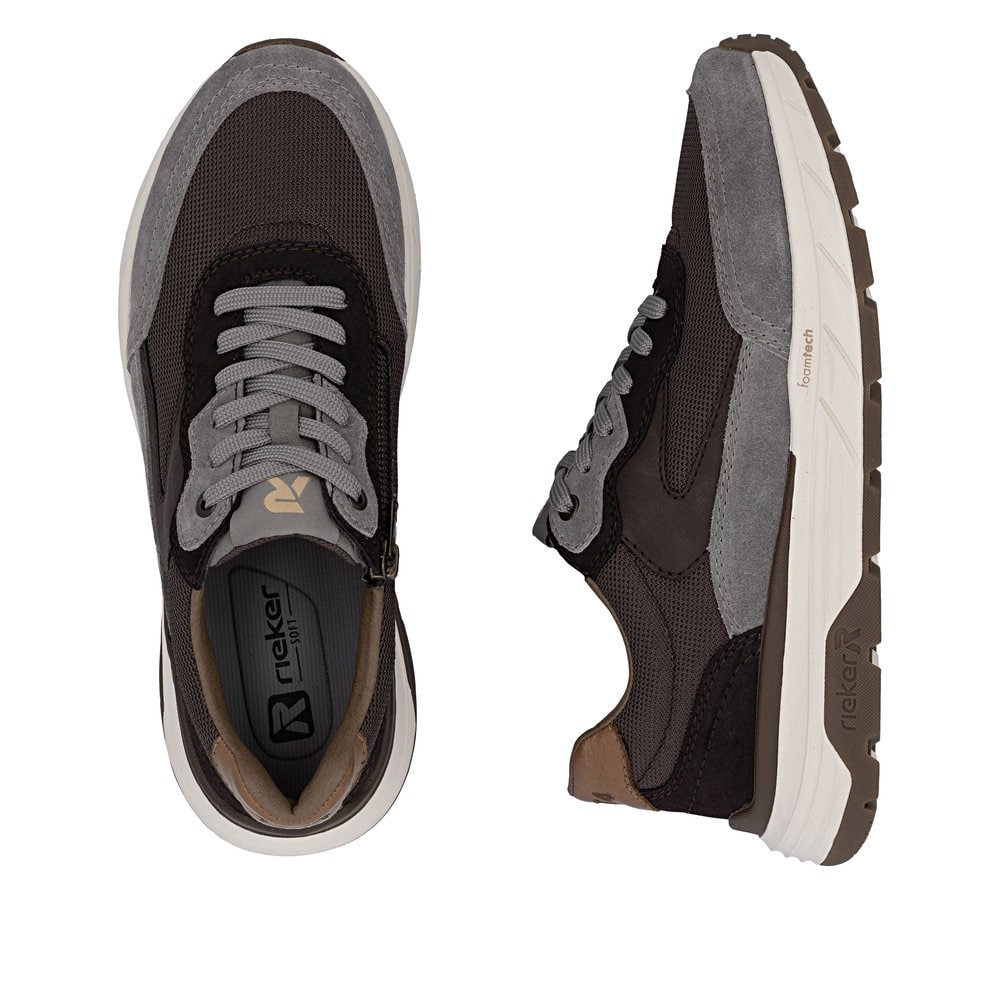 Baskets basses Rieker marron pour homme 06100-25 avec fermeture éclair. Chaussure vue de dessus, couchée.