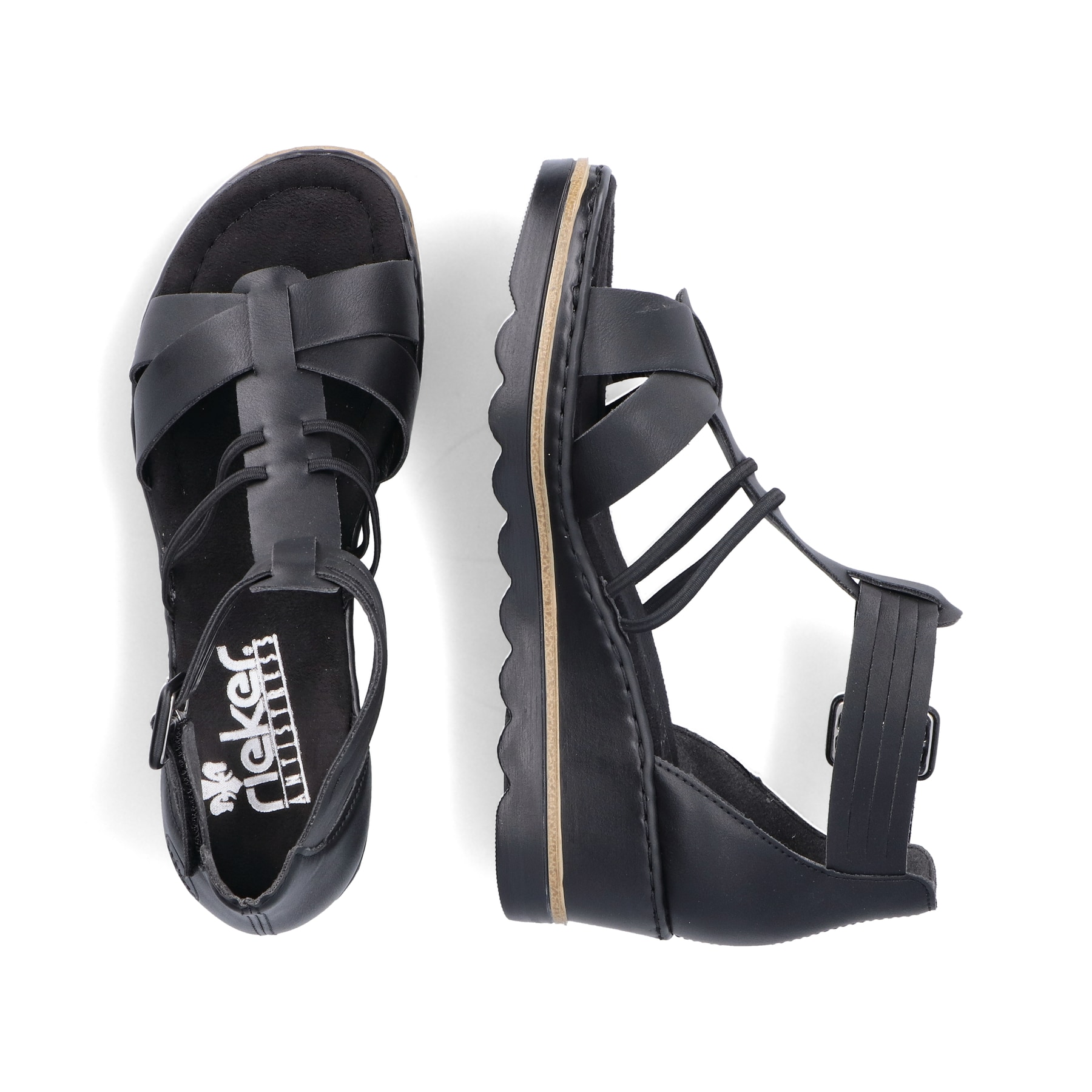 Schwarze Rieker Keilsandaletten 67480-01 mit trendigen Schnalle. Schuh von oben, liegend.