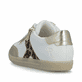 Baskets basses Rieker blanches femme L9700-81 avec finition métallisée. Chaussure vue de l'arrière.